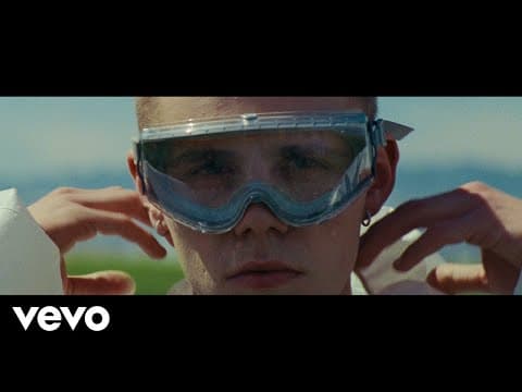 The Kid LAROI - The Kid LAROI - PIECES (Official Video)