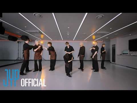 Stray Kids - Stray Kids "This & That" Dance Practice Video (Barista ver.)