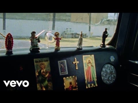Christian Nodal - Christian Nodal - ¿Quién + Como Yo? (Video Oficial)
