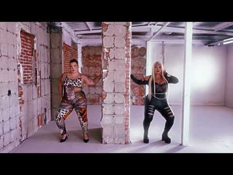 Lapili - Lapili x Lorna - Kisses pa las kitties (Visualizer)