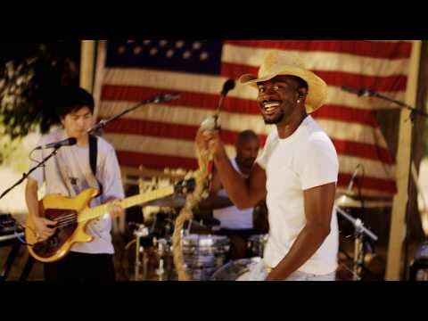 Lil Nas X - Lil Nas X - World's Greatest! (Backyard Performance Video)